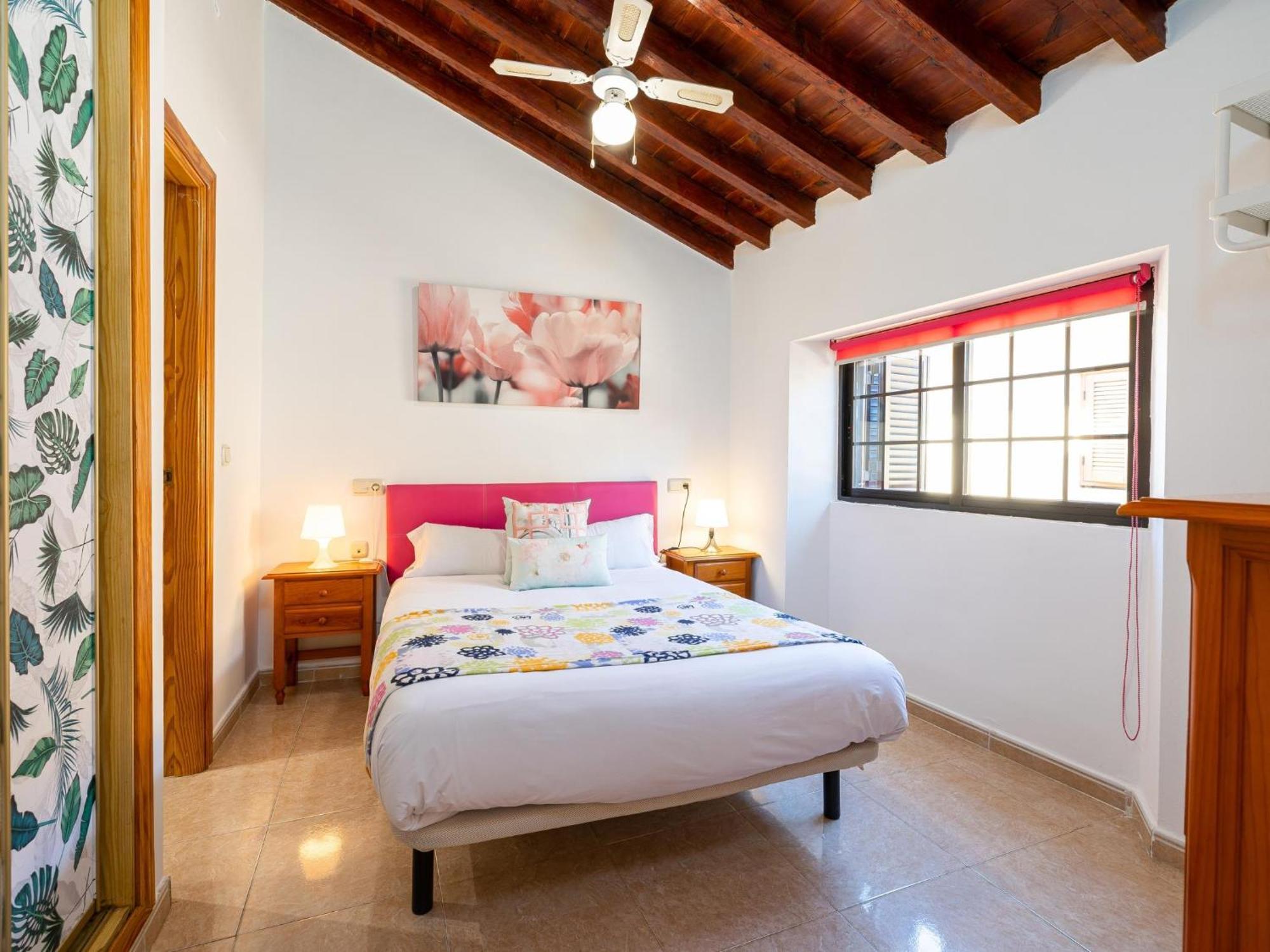 H2M Lazcano With Sunny Terrace In Old Town Málaga Exterior foto